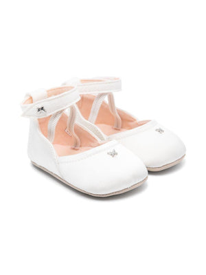 Ballerine primi passi per neonata Aruna Seth Margot bianco con chiusura a strappo alla caviglia
