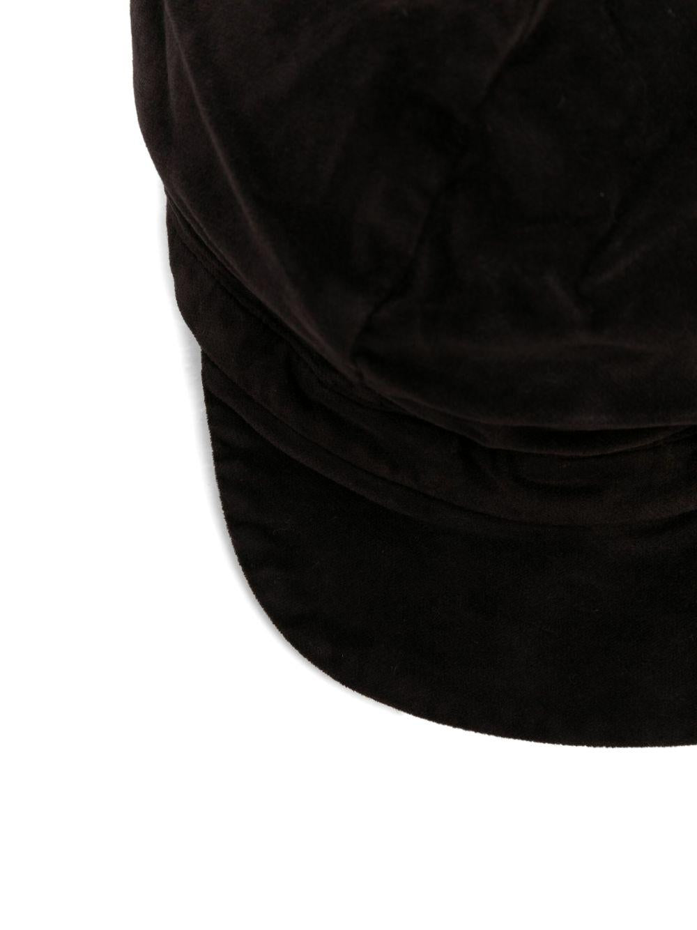 Berretto per neonata Album di Famiglia Kids marrone con visiera curva - Rubino Kids