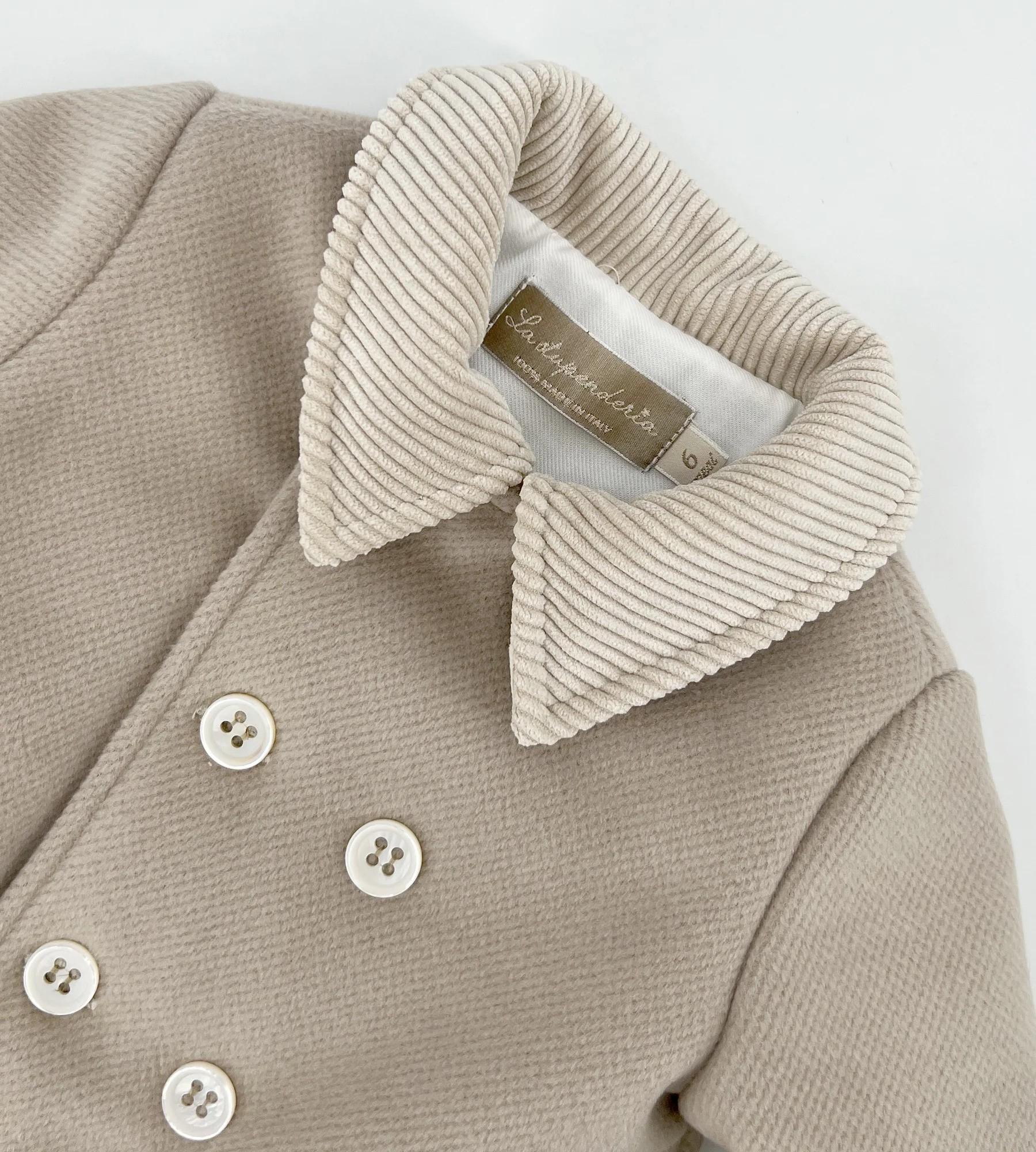 Cappotto a doppiopetto per neonata La Stupenderia beige con colletto classico - Rubino Kids