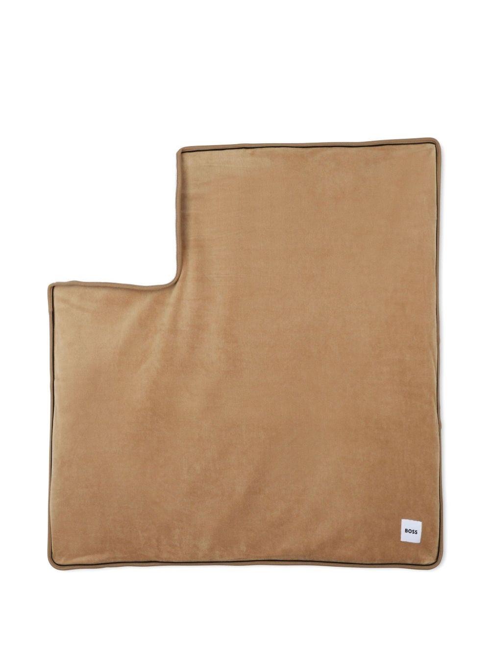 Coperta reversibile per neonato Boss Kids beige con design con logo - Rubino Kids