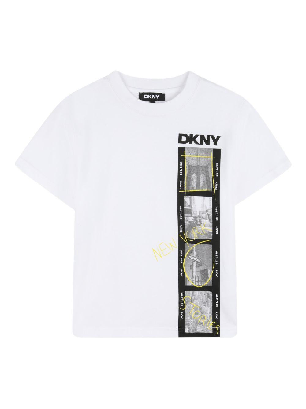T-shirt per bambino DKNY Kids bianca con stampa grafica sul davanti D62536 10P DKNY