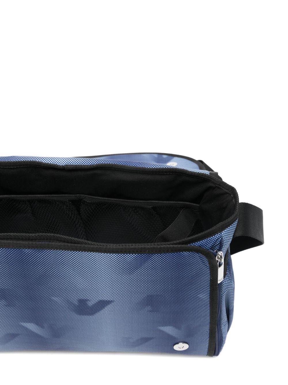 Borsa mamma per neonato Emporio Armani Kids blu con stampa Aquila all-over EB000407 AF21523 FB407 EMPORIO ARMANI KIDS