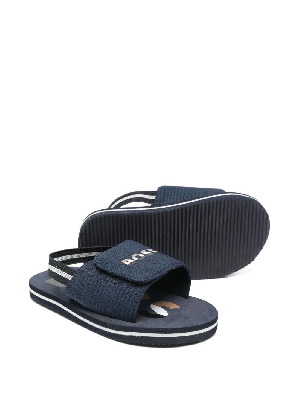 Sandali per bambino Boss Kids blu con dettaglio logo J53242 849 BOSS KIDS