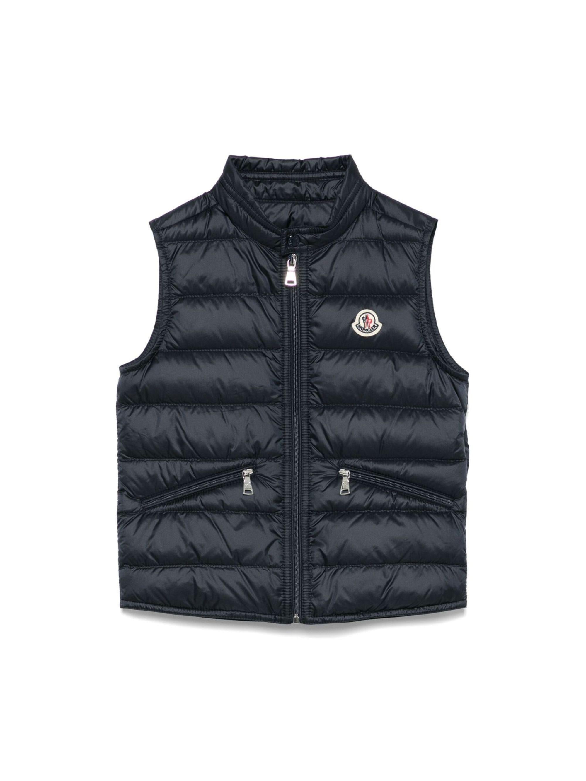 Gilet per bambino Moncler Enfant blu navy con logo sul petto L19541A00034597YF 778 MONCLER ENFANT