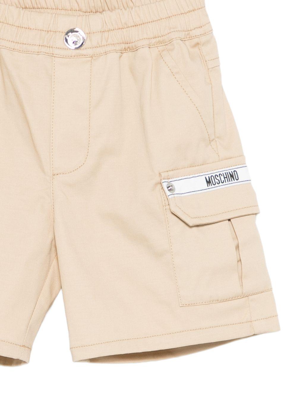 Shorts per neonato Moschino Kids beige con tasche MUQ01QLYA02 20829 MOSCHINO KIDS