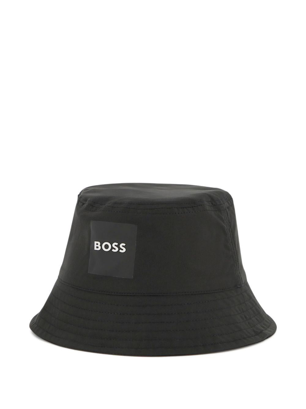 Cappello bucket per bambino BOSS Kids nero con stampa J53113 09B BOSS KIDS