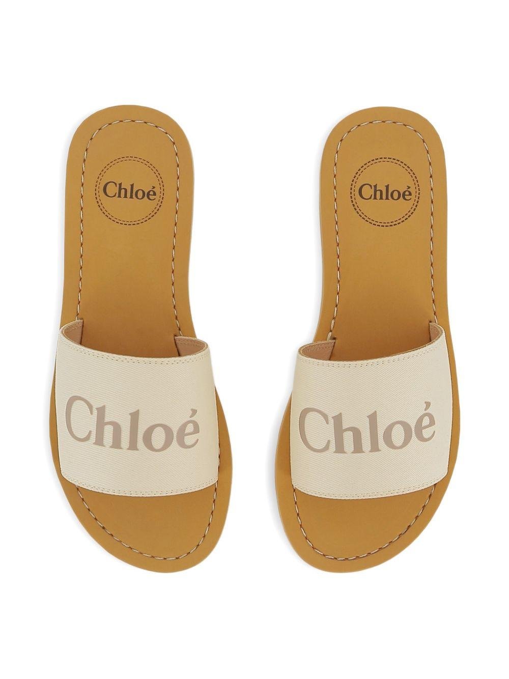 Sandali per bambina Chloé Kids Woody bianchi con logo - Rubino Kids