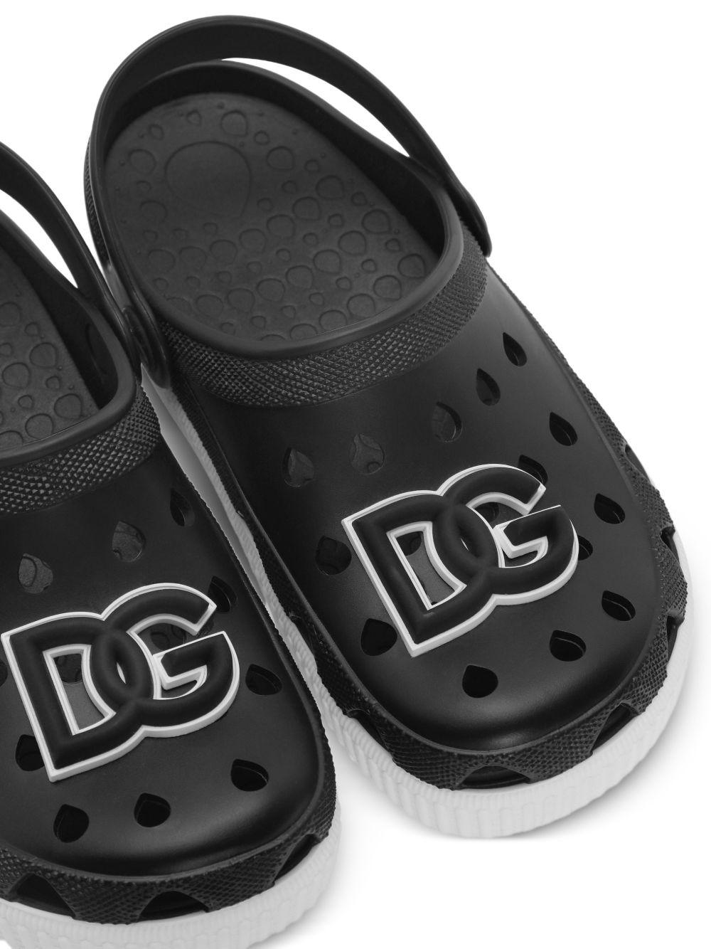 Sandali per bambini Dolce & Gabbana Kids neri con applicazione logo sul davanti - Rubino Kids