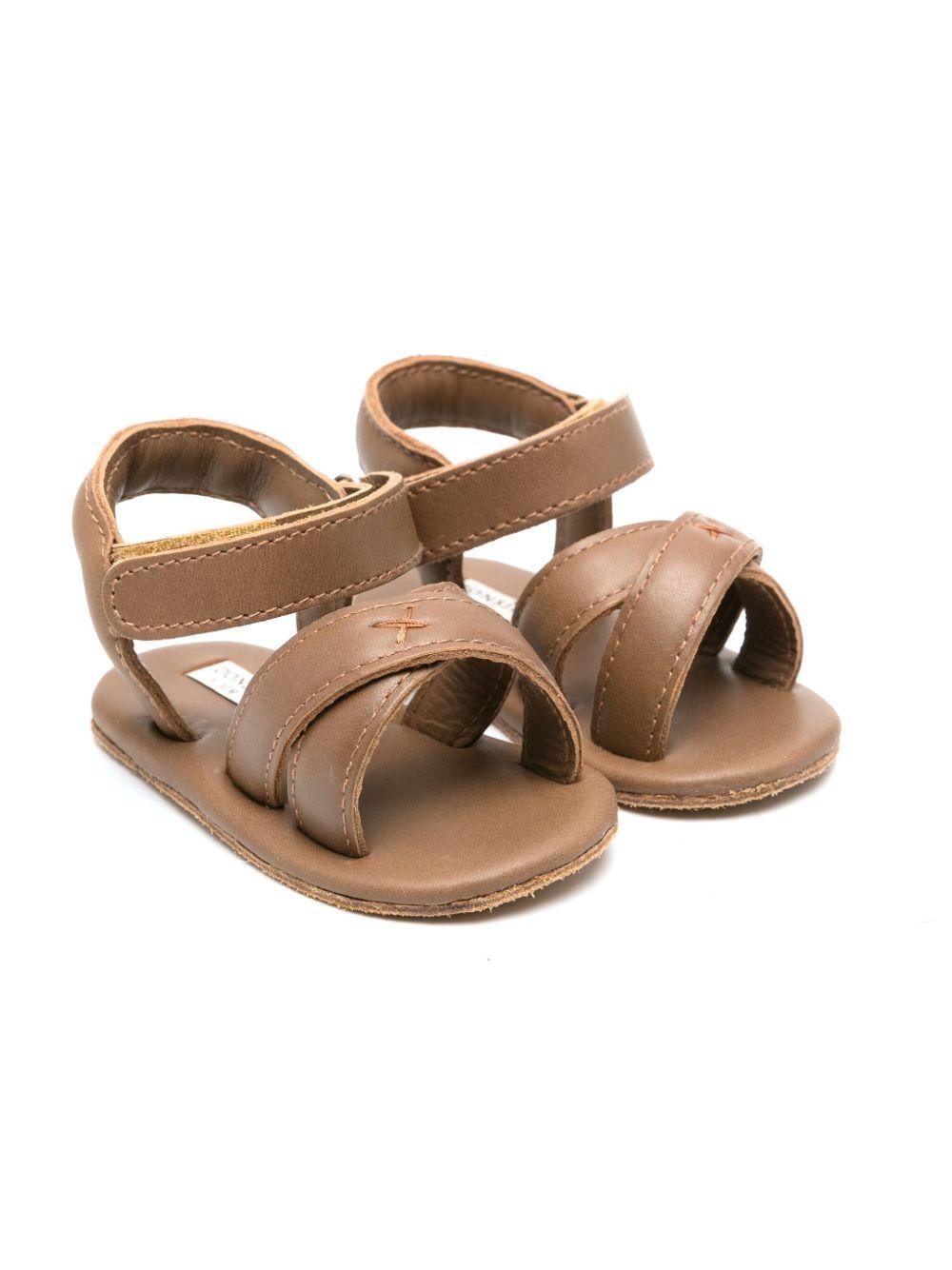 Sandali per neonato Donsje Tobi marrone con chiusura frontale a strappo - Rubino Kids
