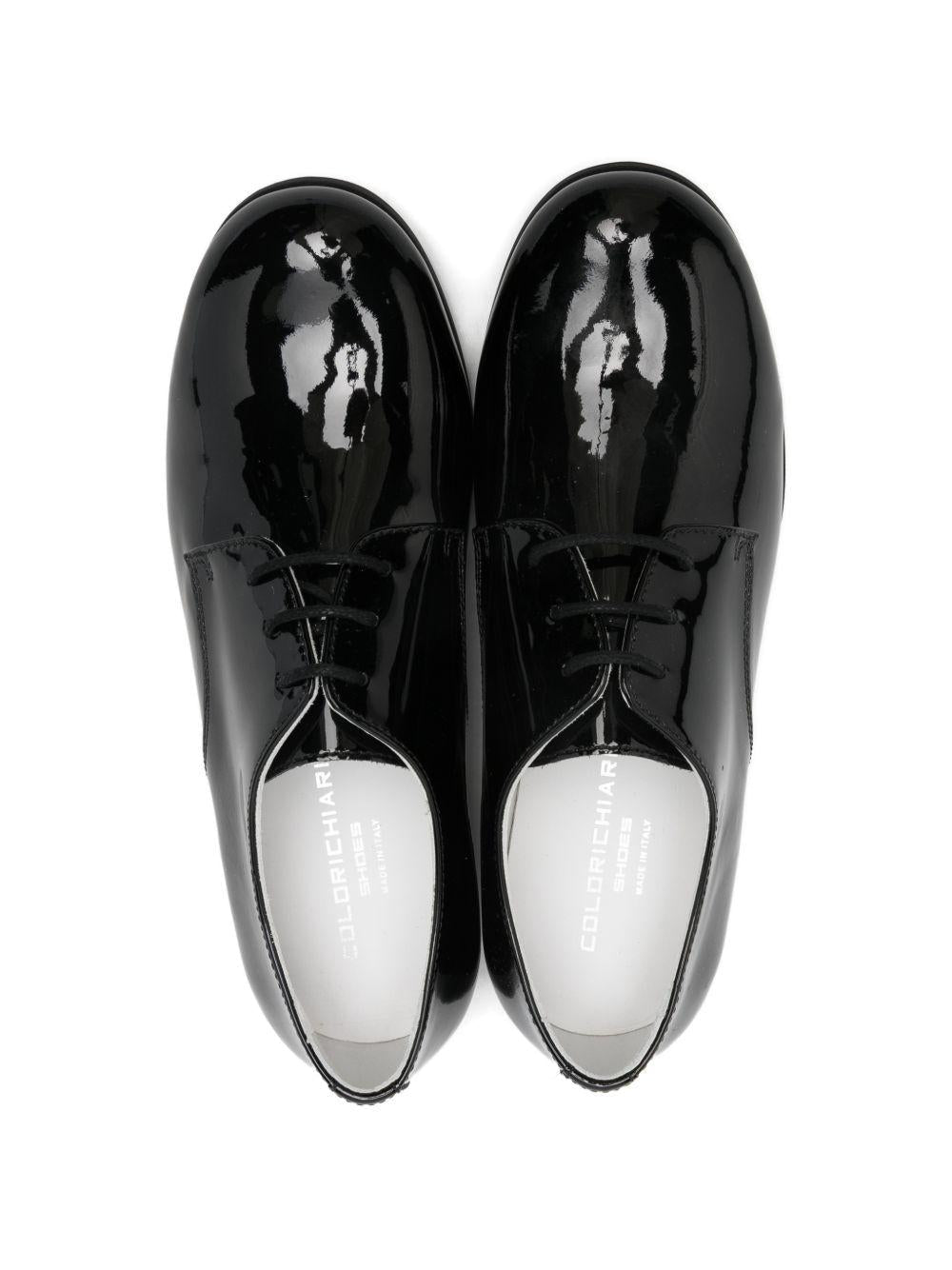 Scarpe stringate per bambino Colorichiari nero con finitura verniciata - Rubino Kids