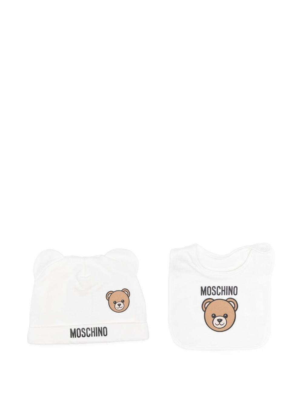 Set berretto e bavaglino Moschino Kids bianco con stampa - Rubino Kids