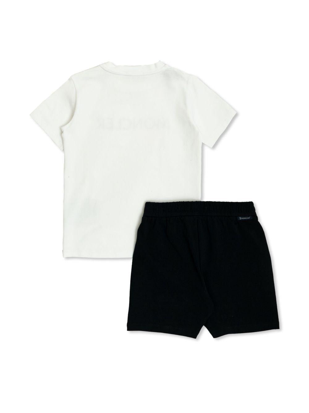 Set t-shirt e shorts per neonato Moncler Enfant multicolore con stampa logo sul davanti - Rubino Kids