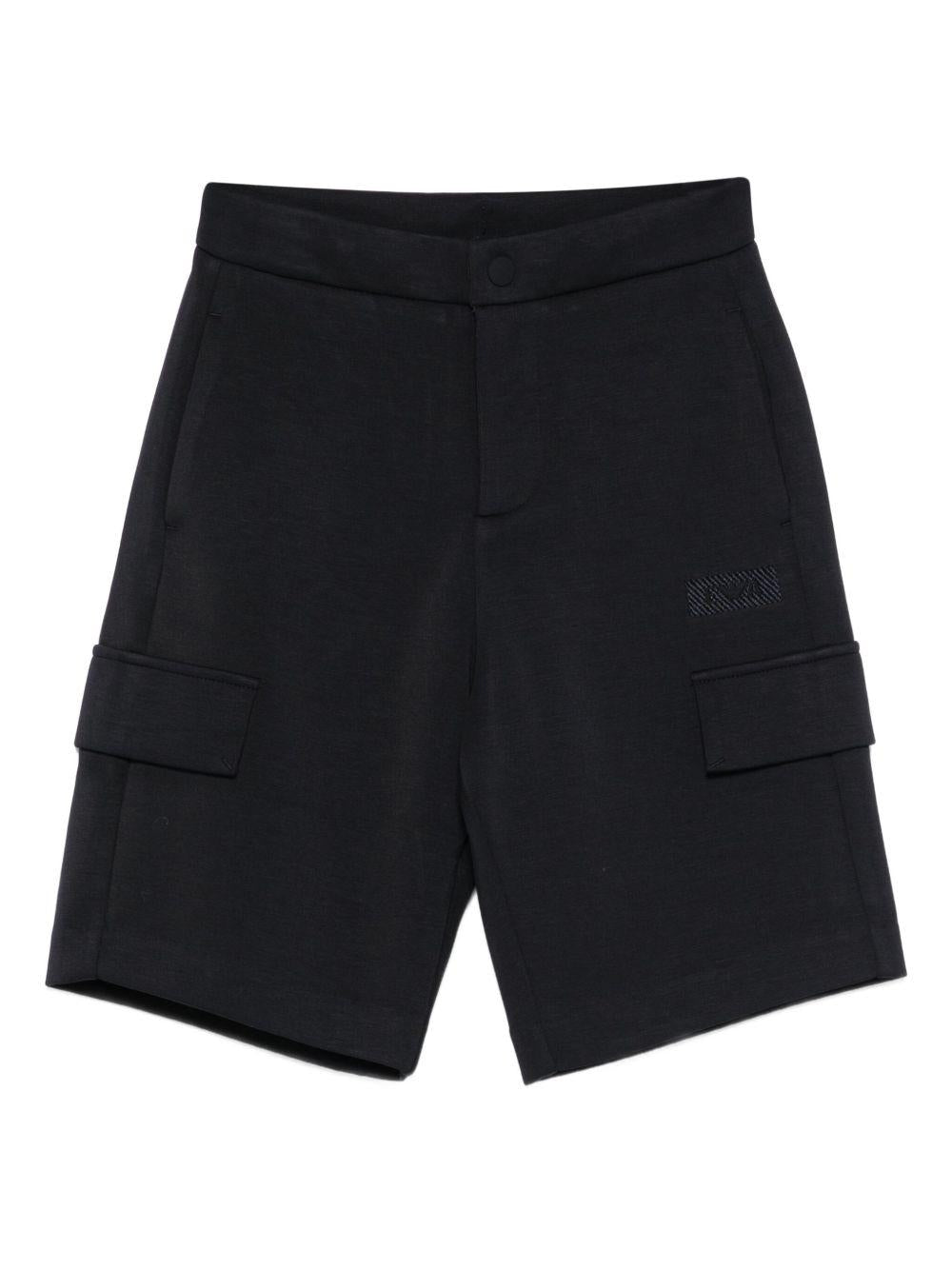 Shorts per bambino Emporio Armani Kids nero con toppa con logo - Rubino Kids