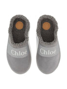 Slippers per bambina Chloé Kids grigie con scritta con logo - Rubino Kids