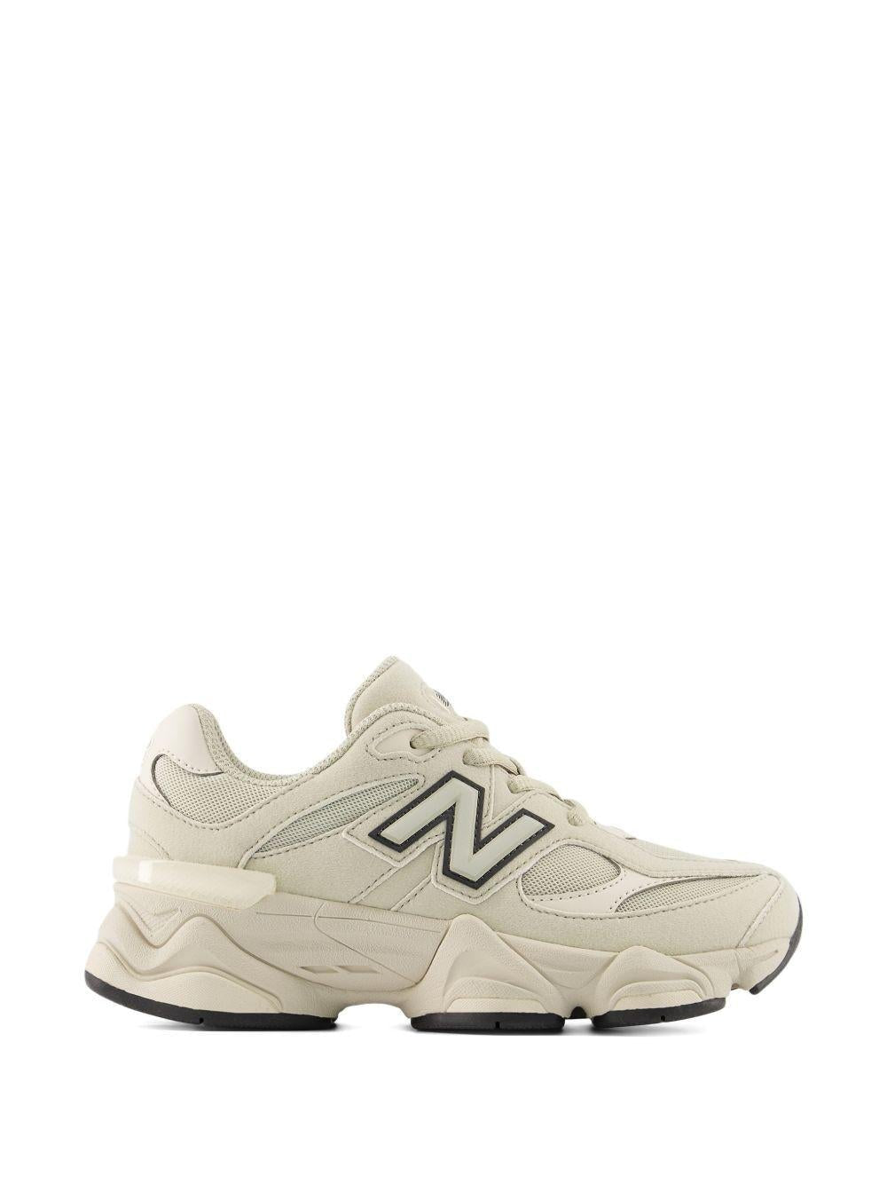 Sneakers 9060 per bambini New Balance Kids bianche con applicazione logo sui lati - Rubino Kids