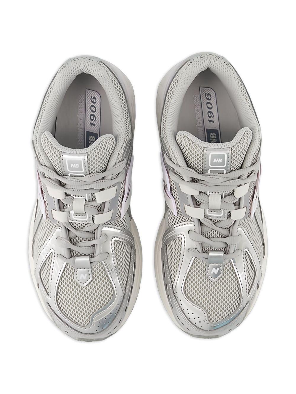 Sneakers per bambina New Balance Kids grigie con inserti in rete - Rubino Kids
