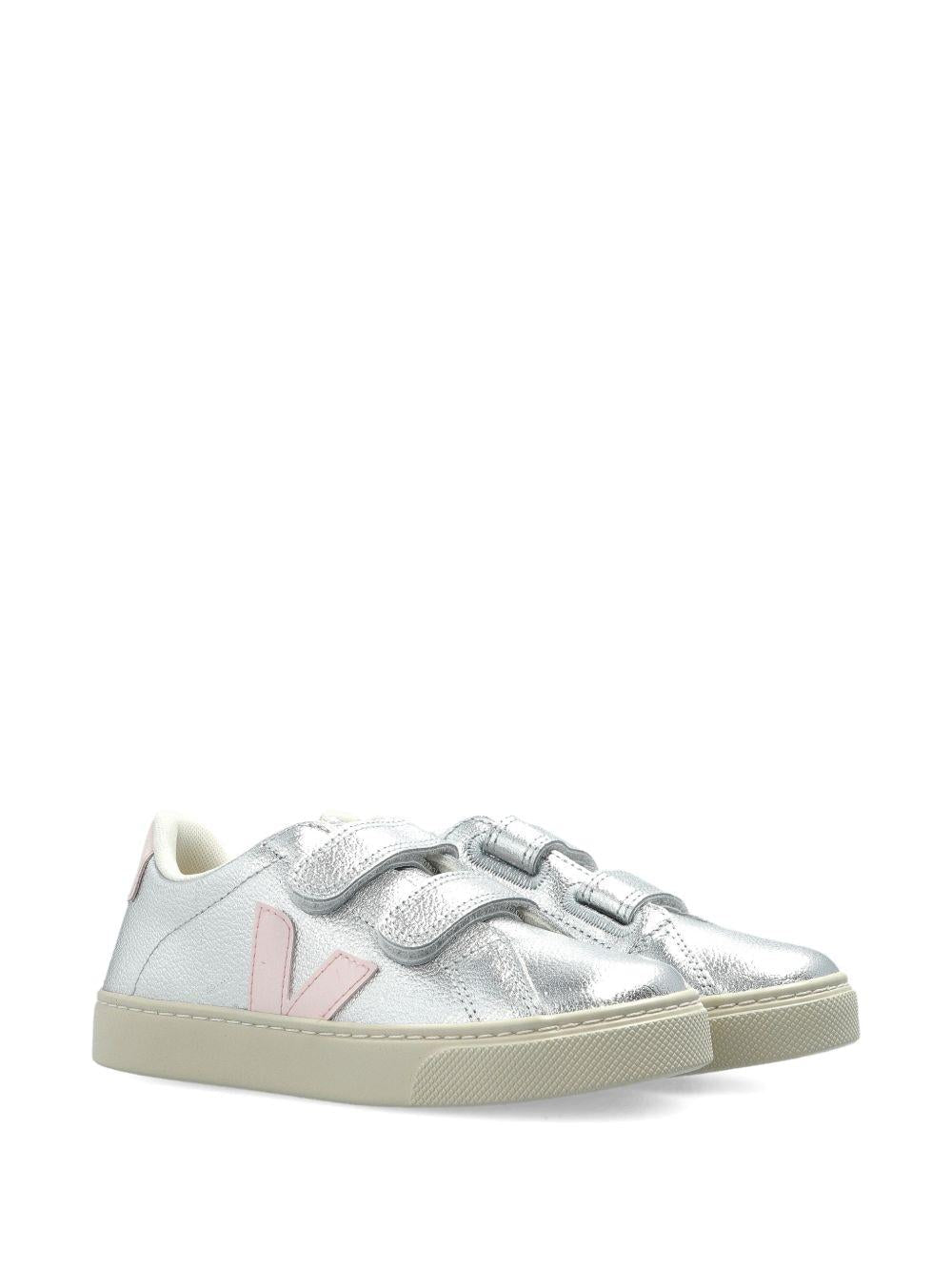 Sneakers per bambina Veja argentate con inserti rosa - Rubino Kids