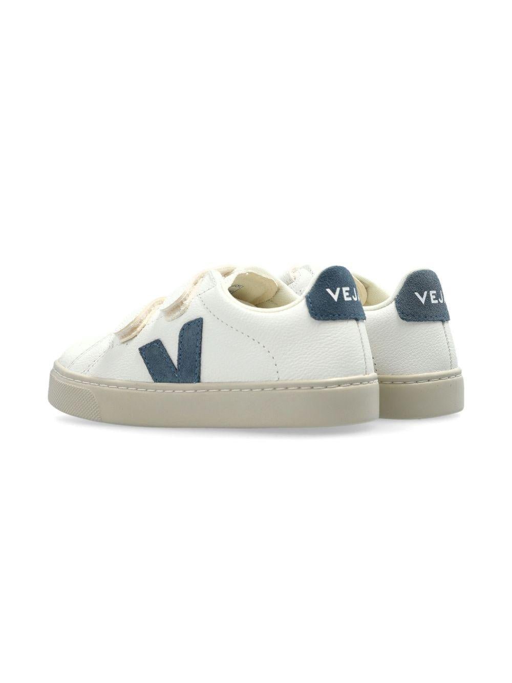 Sneakers per bambino VEJA Kids bianche con applicazione logo - Rubino Kids