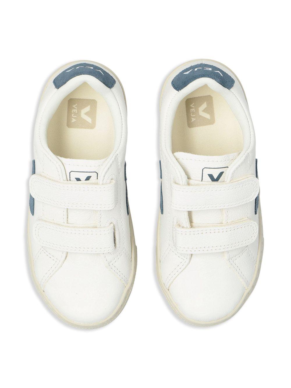 Sneakers per bambino VEJA Kids bianche con applicazione logo - Rubino Kids
