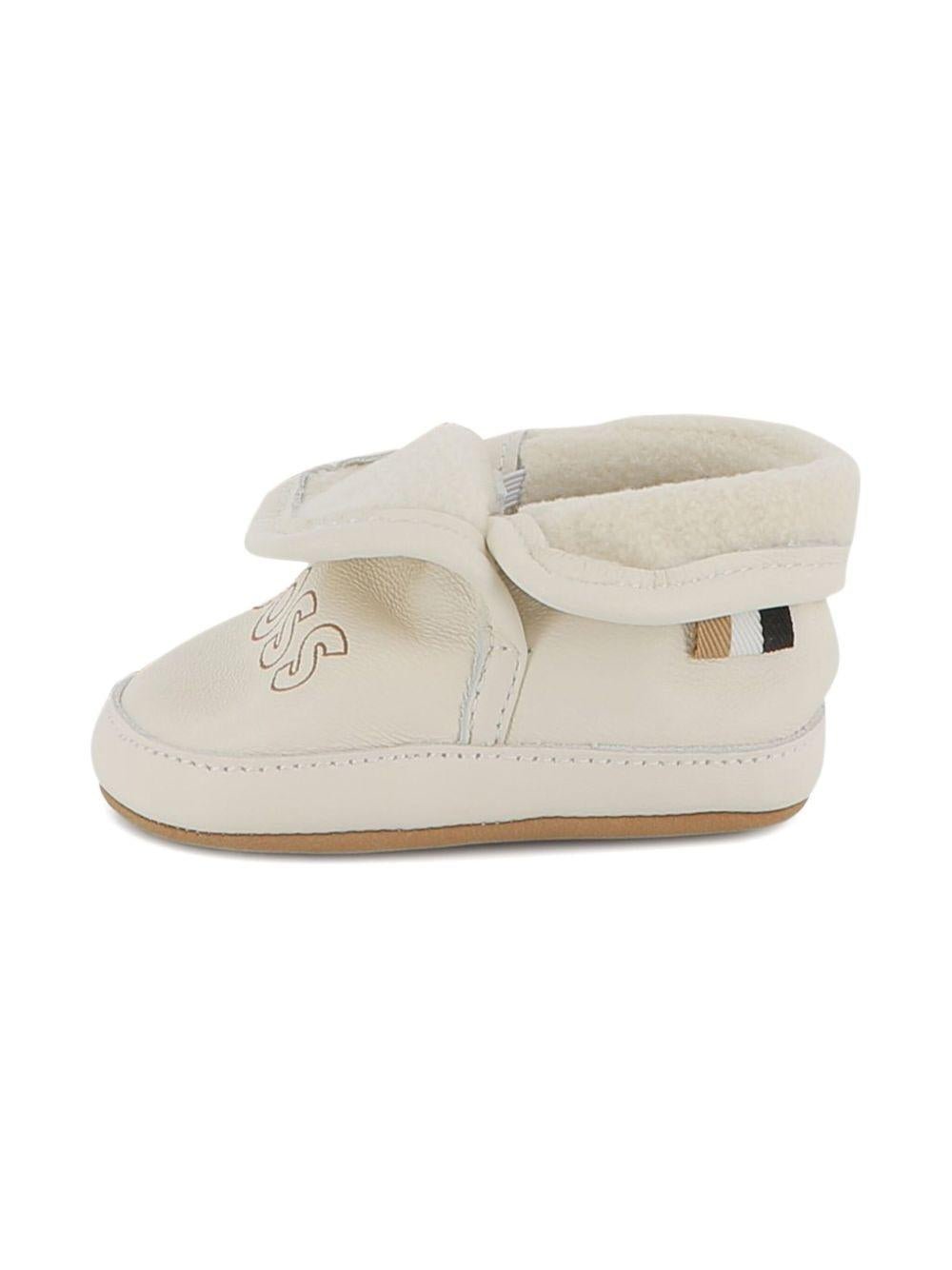 Sneakers per neonato BOSS Kids bianche con fodera in shearling - Rubino Kids