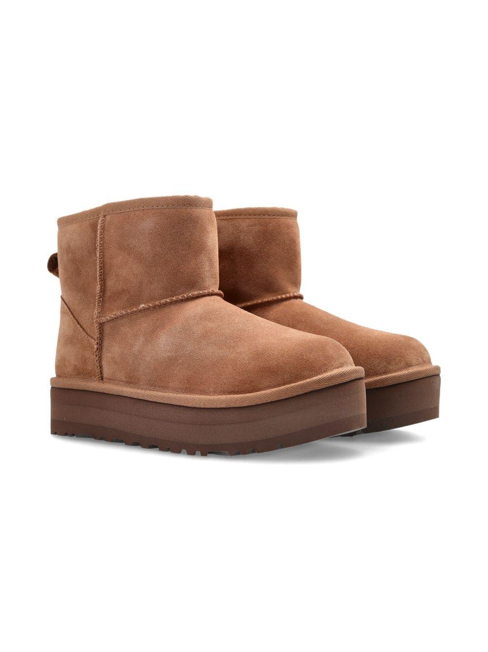 Stivaletti per bambini UGG Kids beige a punta tonda - Rubino Kids