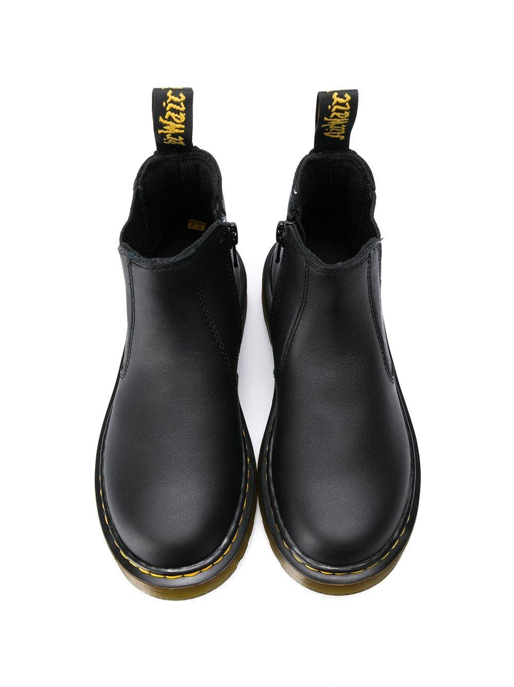 Stivali Chelsea per bambini Dr. Martens Kids neri con linguetta con logo - Rubino Kids
