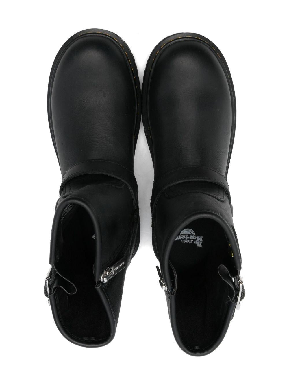 Stivali Genaya per bambina Dr. Martens Kids neri con dettaglio fibbia - Rubino Kids