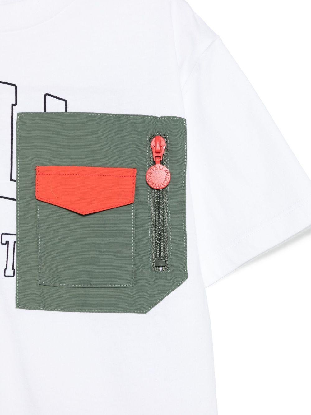 T-shirt per bambino Stella McCartney Kids bianco con tasca applicata - Rubino Kids