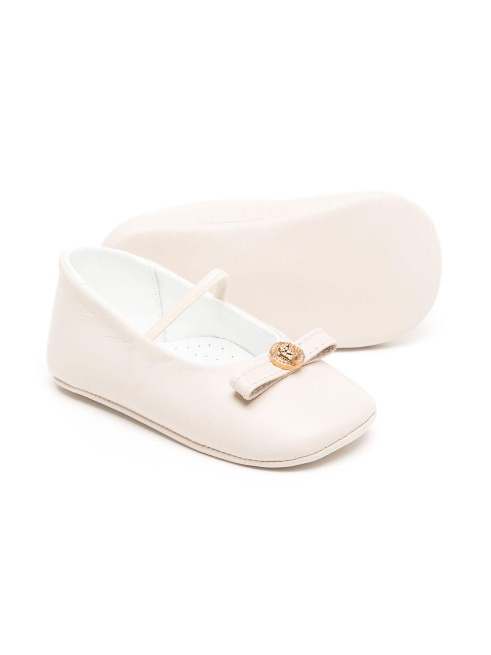 Ballerine per neonata Versace Kids beige con dettaglio fiocco - Rubino Kids