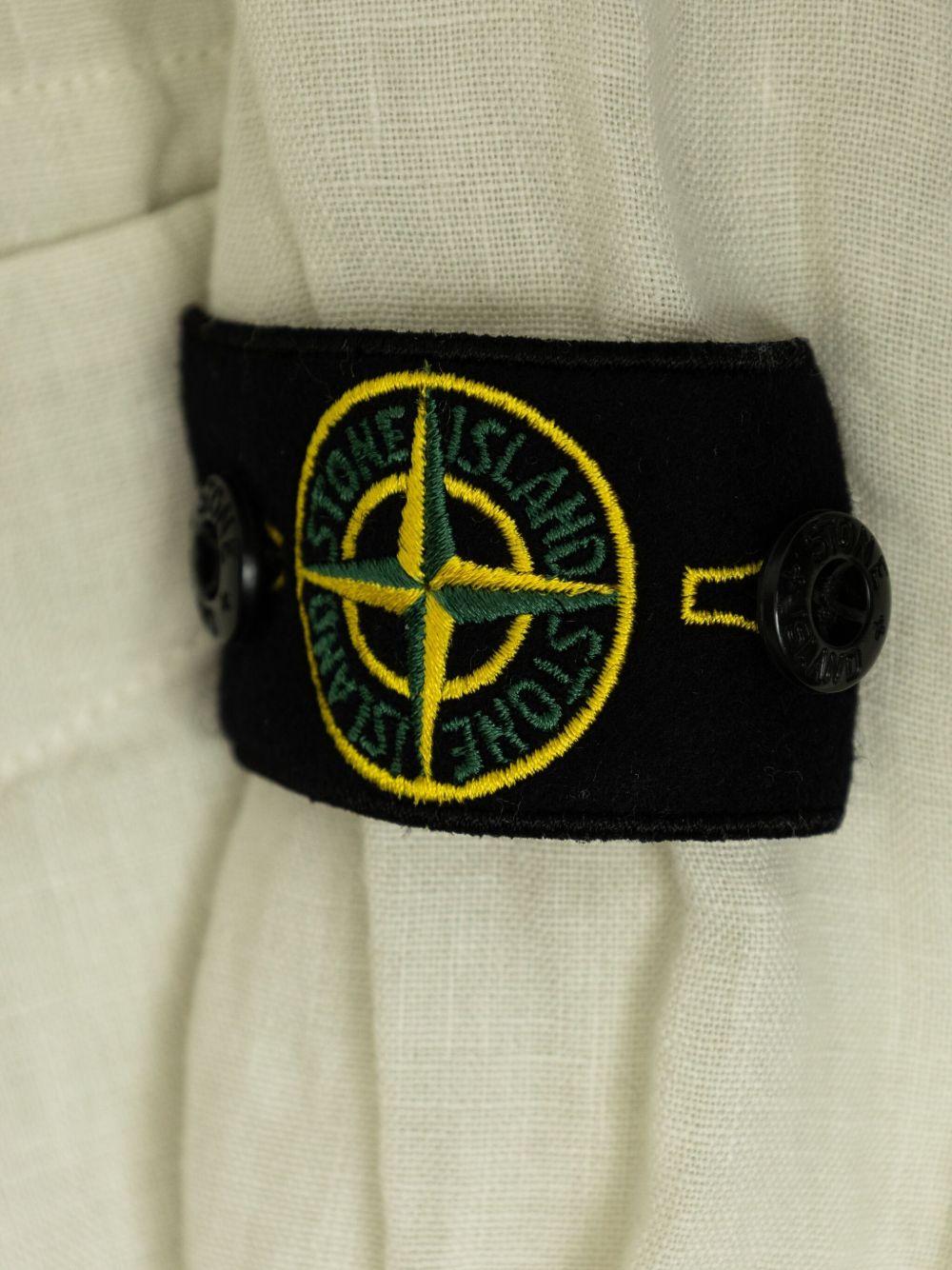 Camicia per bambino Stone Island Junior beige in lino con applicazione Compass - Rubino Kids
