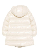 Giacca Dacca per bambina Moncler Enfant bianca con cappuccio - Rubino Kids