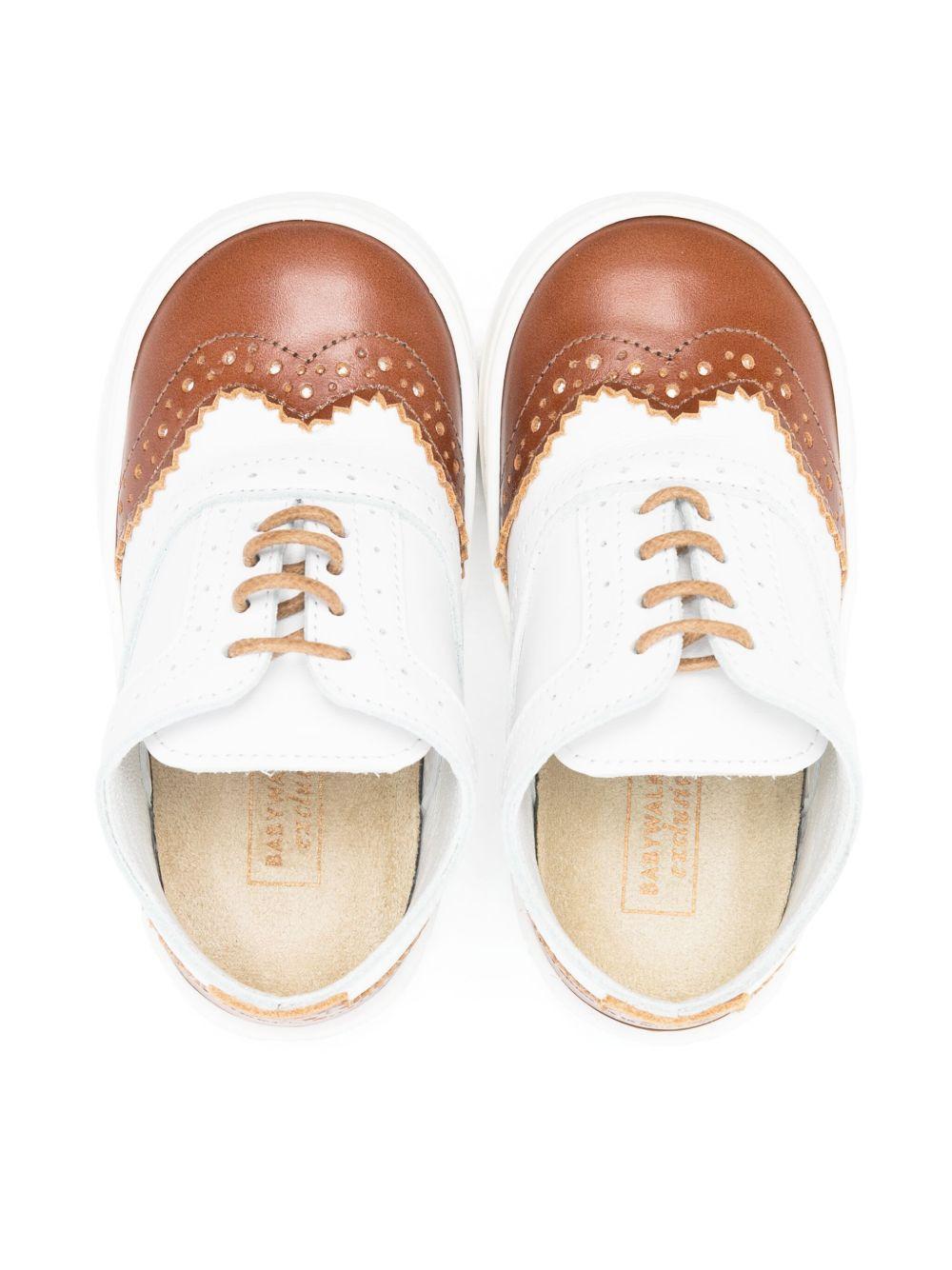 Brogues in pelle per bambino BabyWalker bianco con dettaglio traforato PB5275 WHITE/CAMEL BABYWALKER 