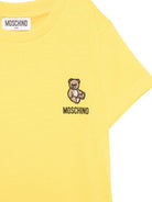 T-shirt per bambini Moschino Kids gialla con ricamo Teddy Bear HUM05TLAA02 50577 MOSCHINO KIDS 