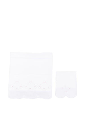 Mariella Ferrari white baby blanket with scalloped edge