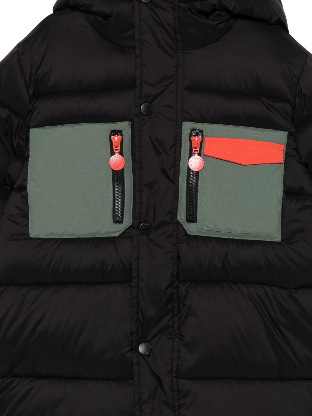 Giubbino per bambino Stella McCartney Kids nero con design trapuntato TX2Q27 Z0536 930 STELLA McCARTNEY KIDS 