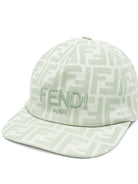 Cappello per bambino Fendi Kids verde con logo all-over JFP082 AWF6 F0QG2 FENDI KIDS 