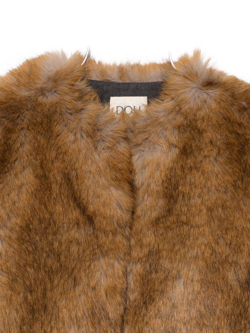 Gilet per bambina Douuod Kids marrone in ecopelliccia DX2Q02 H0073 118 DOUUOD 