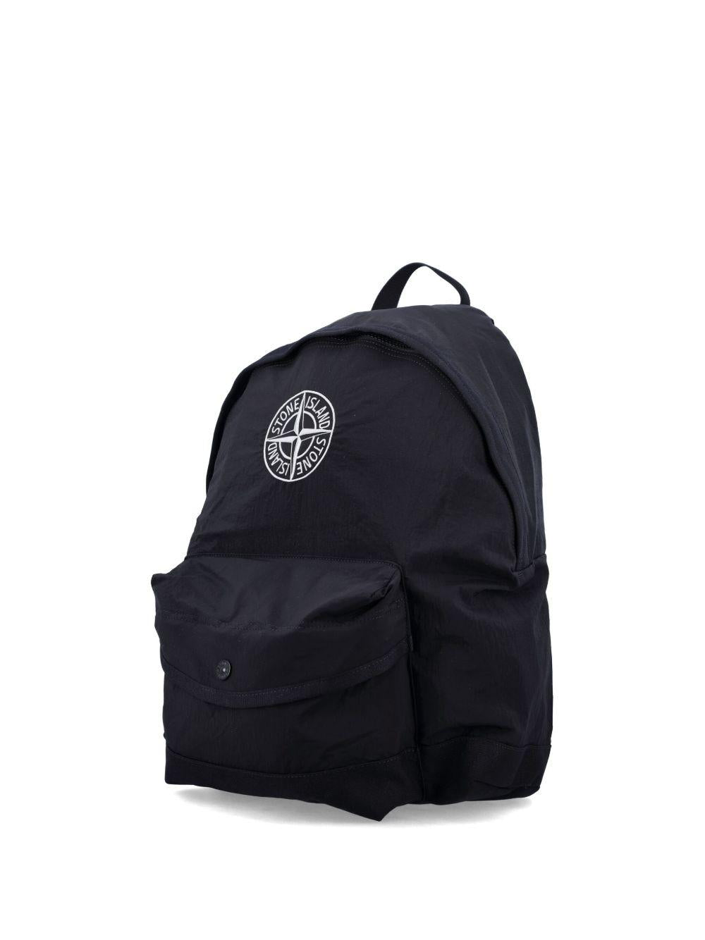 Zaino Compass per bambino Stone Island Junior nero con  tasca frontale con zip K2S169200002S0064 V0029 STONE ISLAND JUNIOR 