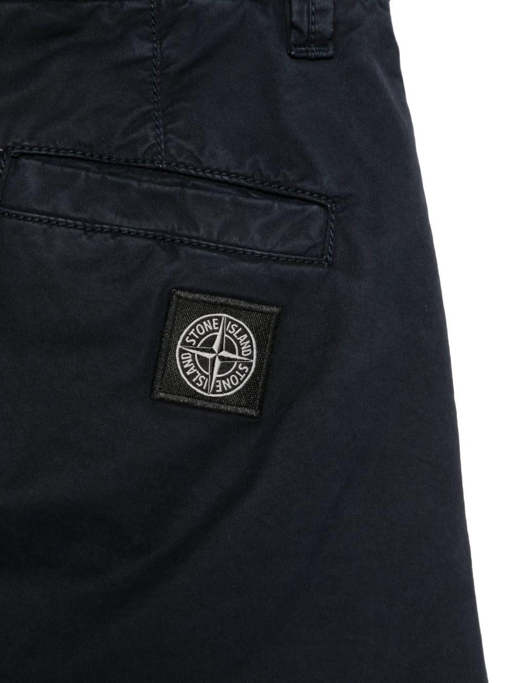 Shorts in gabardine per bambino Stone Island Junior blu con passanti K1S16L100003S0009 V0120 STONE ISLAND JUNIOR 