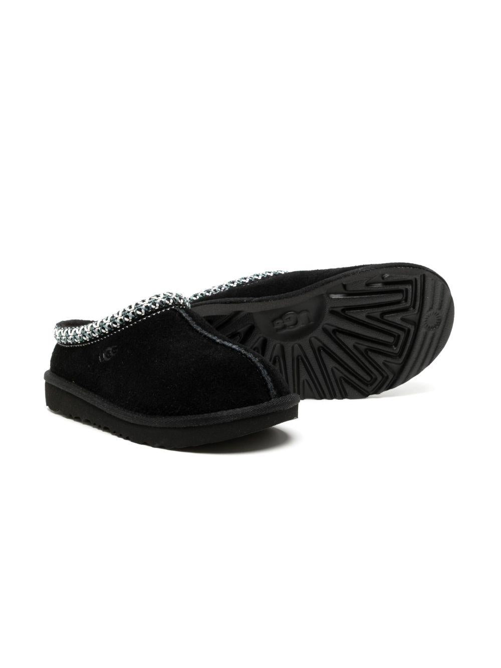 Slippers per bambina UGG Kids Tasman nero con cuciture a contrasto 1019066K BLK UGG 