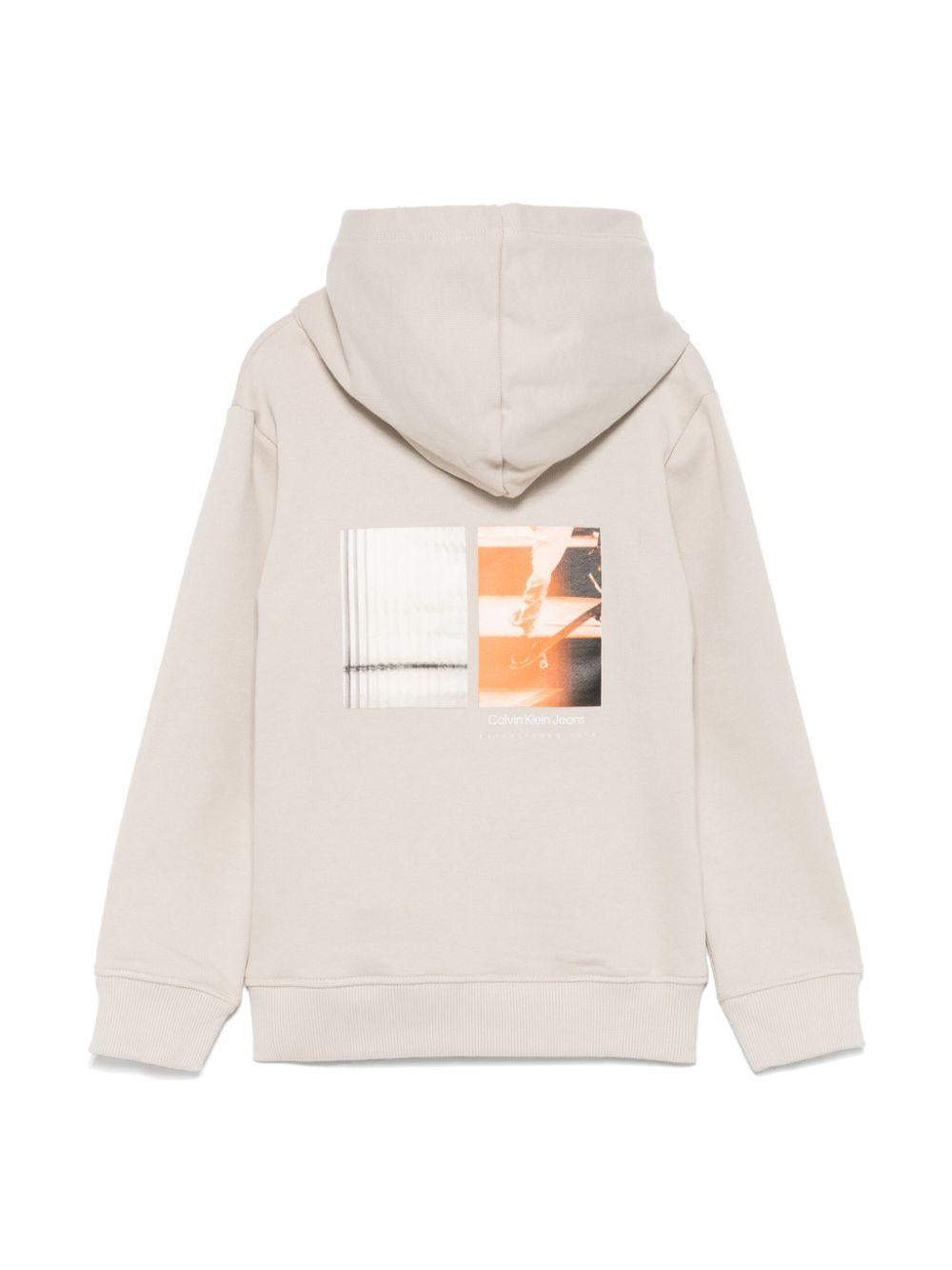 Felpa con cappuccio per bambino Calvin Klein Kids beige con orlo e polsini a coste IB0IB02383 PA8 CALVIN KLEIN KIDS 
