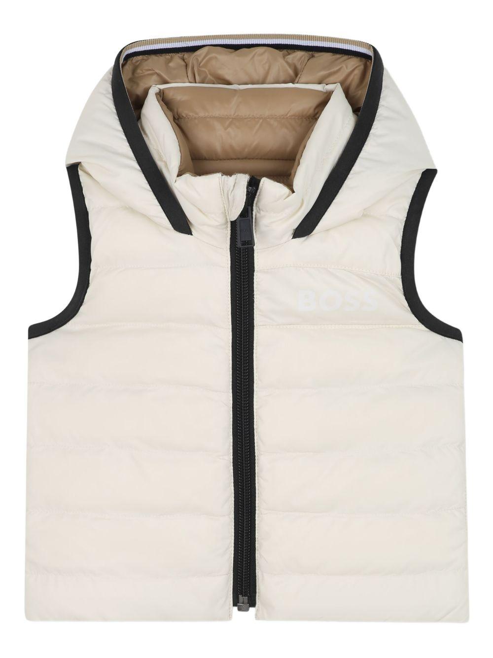 Gilet per bambino Boss Kids beige con design con cappuccio J52474 21C BOSS KIDS 