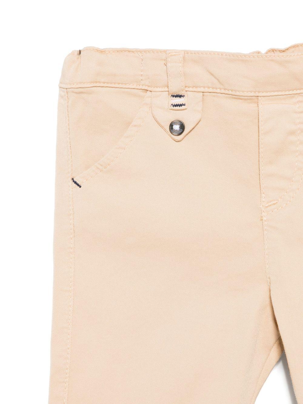 Pantaloni per neonato Tartine Et Chocolat beige affusolati con due tasche laterali oblique CA22041 75 TArtine & Chocolat 