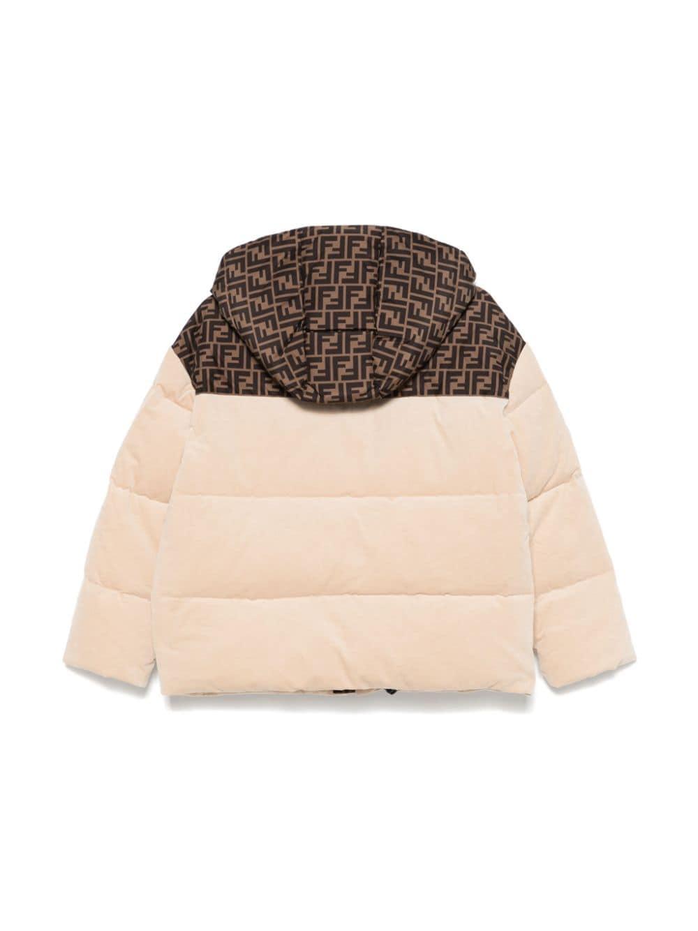 Giubbino per bambina Fendi Kids beige con cappuccio con logo monogramma FF JUA227 AS5B F1P2P FENDI KIDS 