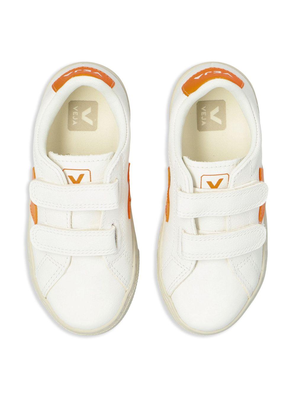Sneakers per bambini VEJA Kids bianco con applicazione logo SV0520603C SMALL ESPLAR VEJA KIDS 