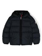 Giubbino Mattan per bambino Moncler Enfant blu con toppa con logo sulla manica J29541A00058 549SK 77G MONCLER ENFANT 