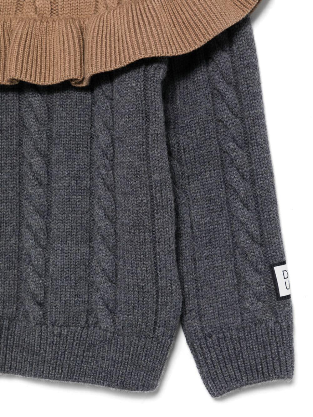 Maglione per bambina Douuod Kids marrone e grigio a trecce DV9A30 W0033 810BG DOUUOD 