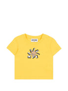 T-shirt per neonati Moschino Kids gialla con logo sul davanti MXM047LAA02 50577 MOSCHINO KIDS 