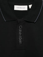 Polo con ricamo per bambino Calvin Klein Kids nero con colletto stile polo IB0IB02370 BEH CALVIN KLEIN KIDS 