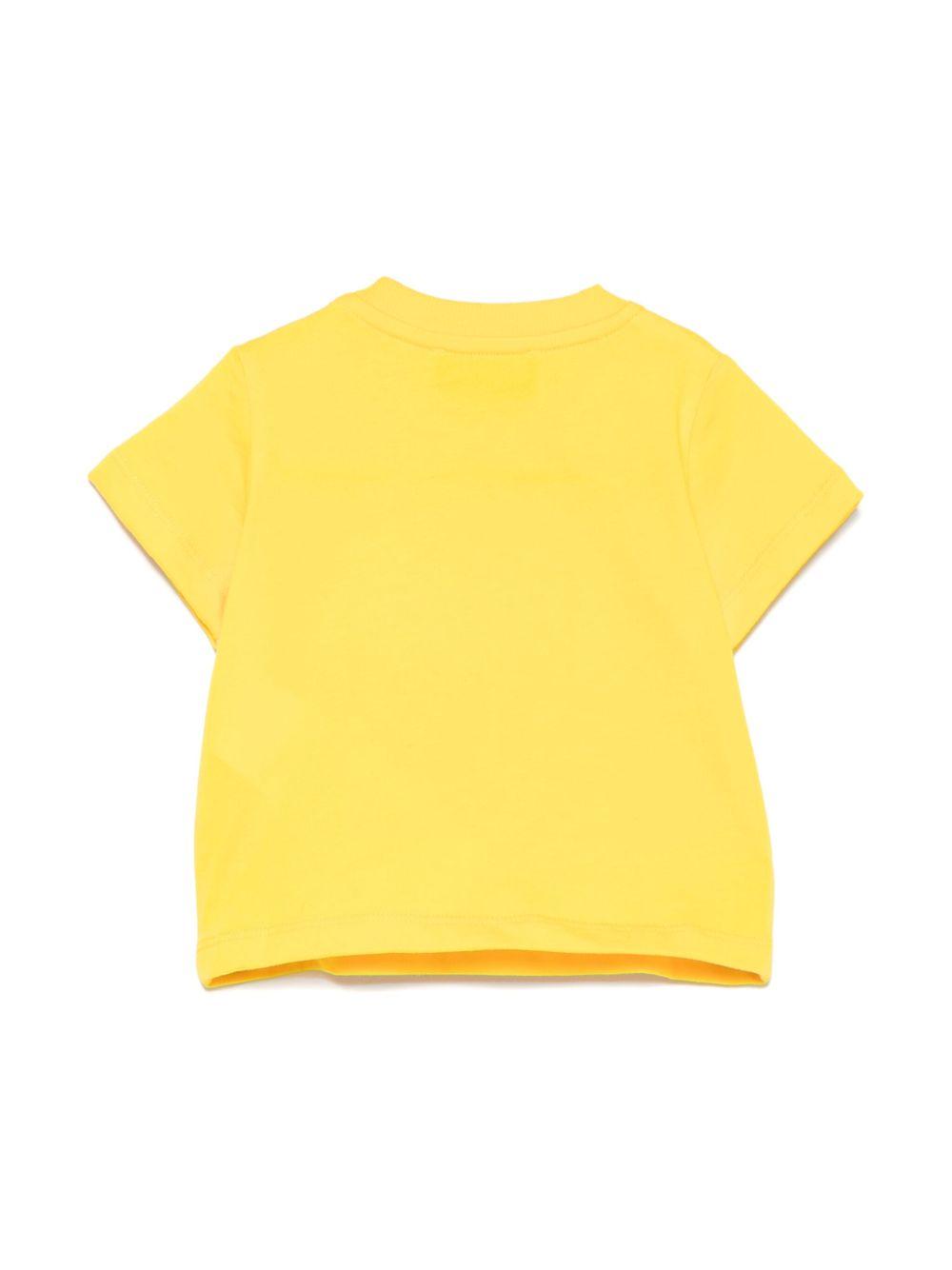 T-shirt con stampa logo per neonato Moschino Kids giallo con orlo dirtto MUM04DLAA24 50577 MOSCHINO KIDS 